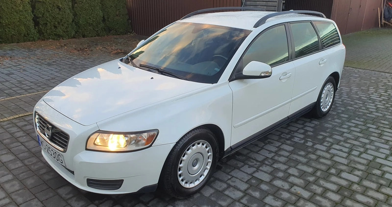 Volvo V50 cena 19900 przebieg: 195000, rok produkcji 2011 z Siedlce małe 137